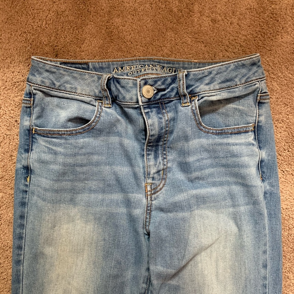 American Eagle Jeans 💙 - Picture 2 of 8